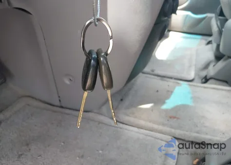 2004 Toyota Sienna Le from USA, damaged, VIN 5TDZA23C64S085032